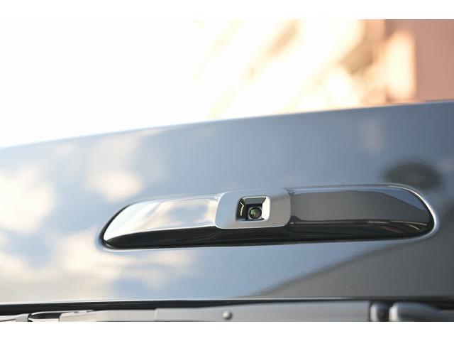 ハイエースワゴン ＧＬ　新車未登録／１０人乗り／３ナンバー／ベッドキット４ブラウン仕様／クリムソンディーンクロスカントリー　ホワイトリボンセット／ＲＩＶＡＩ　コーナーレンズカバー／ＣＬＡＳＳＩＣ　テールランプ／シートカバー（19枚目）