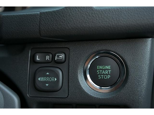 ハイエースワゴン ＧＬ　新車未登録／１０人乗り／３ナンバー／ベッドキット４ブラウン仕様／クリムソンディーンクロスカントリー　ホワイトリボンセット／ＲＩＶＡＩ　コーナーレンズカバー／ＣＬＡＳＳＩＣ　テールランプ／シートカバー（69枚目）