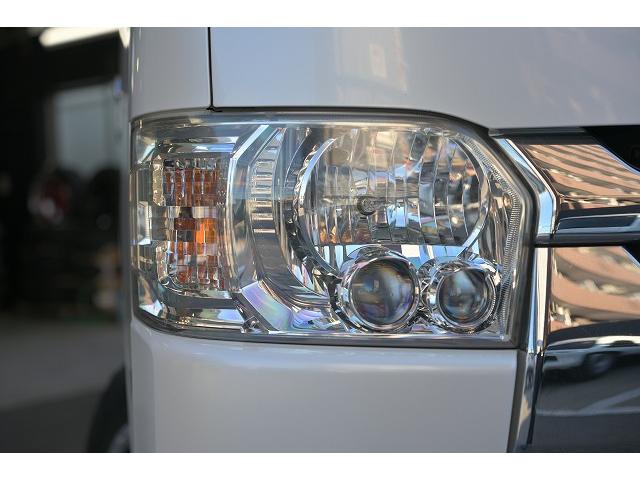 レジアスエースバン ロングスーパーＧＬプライムセレ　４ＷＤ／ディーゼル／３０００ｃｃ／バックカメラ／ＬＥＤヘッドライト／Ｗエアコン／ＥＴＣ／ナビ／ＥＳＳＥＸアルミホイール／ベッドキット／両側スライドドア／１００Ｖ電源（12枚目）