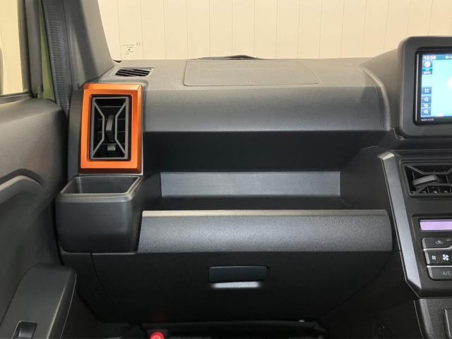 タフト Gターボ サポカーSワイド適合 スカイフィールトップ 電動パーキングブレーキ 全車速追従機能付ACC ステアリングスイッチ シートヒーター USB接続端子 Pスタート コーナーセンサー(11枚目)