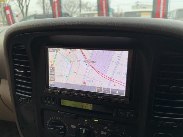 ランドクルーザー１００ ＶＸリミテッド　Ｇセレクション　丸目仕様／ベージュ全塗装／ＴＯＹＯＴＡロゴグリル／マルチレス／センターデフロック／メモリーナビ／バックカメラ／Ｂｌｕｅｔｏｏｔｈ接続／ドラレコ／サンルーフ／シートヒーター／パワーシート／クーラーＢＯＸ（17枚目）