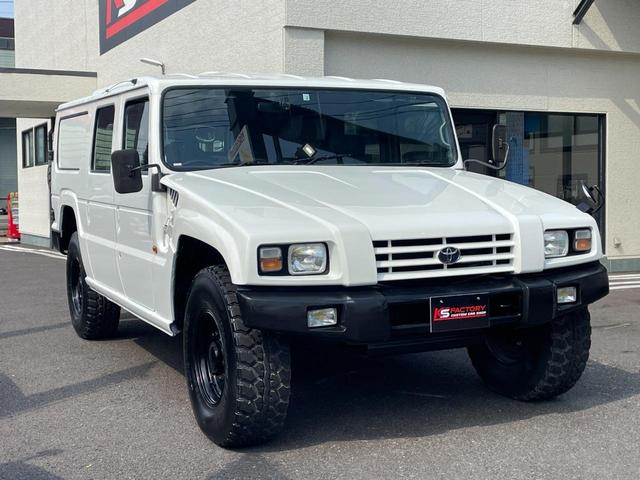 メガクルーザー ベースグレード　新品全塗装／走行３．９万ｋｍ／ガラスルーフ／前後デフロック付き／センターデフロック付き／ＥＴＣ／背面タイヤ／パワーウィンドウ／ヒッチメンバー／パワーステアリング／クーラー（10枚目）
