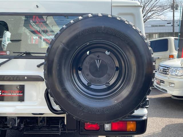メガクルーザー ベースグレード　新品全塗装／走行３．９万ｋｍ／ガラスルーフ／前後デフロック付き／センターデフロック付き／ＥＴＣ／背面タイヤ／パワーウィンドウ／ヒッチメンバー／パワーステアリング／クーラー（27枚目）