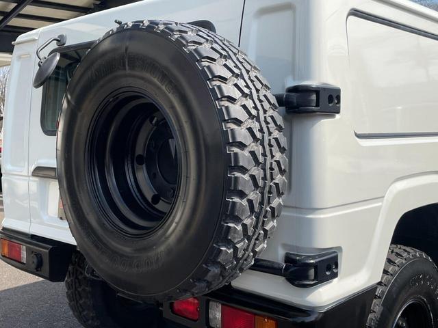 メガクルーザー ベースグレード　新品全塗装／走行３．９万ｋｍ／ガラスルーフ／前後デフロック付き／センターデフロック付き／ＥＴＣ／背面タイヤ／パワーウィンドウ／ヒッチメンバー／パワーステアリング／クーラー（28枚目）