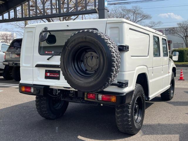 メガクルーザー ベースグレード　新品全塗装／走行３．９万ｋｍ／ガラスルーフ／前後デフロック付き／センターデフロック付き／ＥＴＣ／背面タイヤ／パワーウィンドウ／ヒッチメンバー／パワーステアリング／クーラー（29枚目）