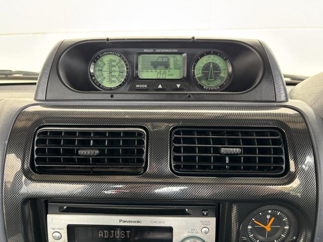 ランドクルーザープラド ＲＸ　９０ショート／ディーゼルターボ／新品全塗装アルルブルー／背面タイヤ付き／新品ジオランダーＸＡＴタイヤ／新品ＸＴＲＥＭＥ－Ｊ１６ＡＷ／新品ウッドコンビハンドル／新品各所ランプ／新品社外グリル（37枚目）