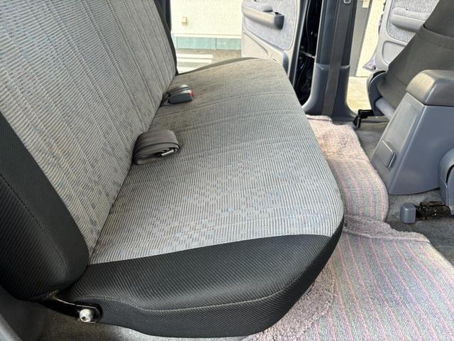 ハイラックススポーツピック ダブルキャブ　ワイド　ダブルキャブワイド／４速ＡＴ／ガソリン／ユーザー買取車／リフトアップ／パワーウィンドウ／ＢＦグッドリッチＡＴタイヤ／ＲＡＧＵＮＡホイール／パワーステアリング／ＥＴＣ（22枚目）