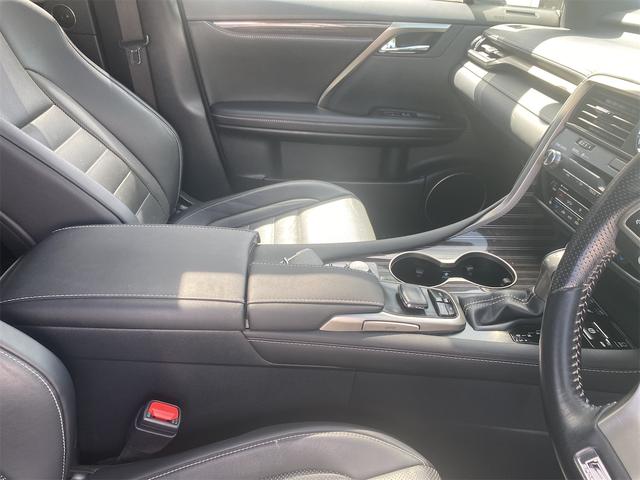 RX RX450h Fスポーツ 4WD バックカメラ クリアランスソナー オートクルーズコントロール レーンアシスト パワーシート 衝突被害軽減システム サンルーフ ナビ オートマチックハイビーム オートライト LEDヘッドランプ(33枚目)