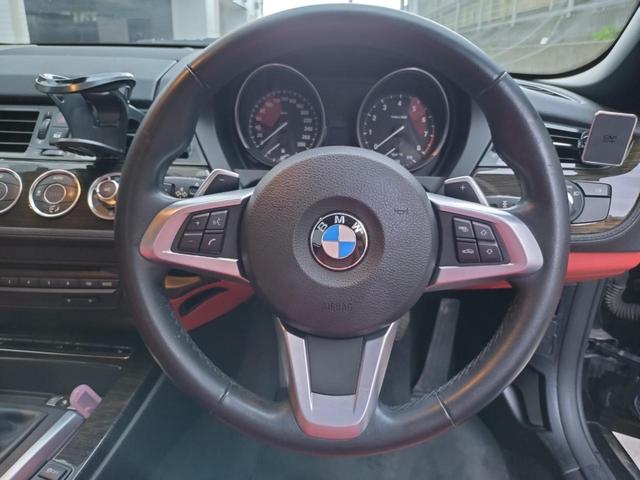 Ｚ４ ｓＤｒｉｖｅ２０ｉ　ＡＴ　ＨＩＤ　アルミホイール　盗難防止システム　ＡＢＳ　エアコン　パワーステアリング　パワーウィンドウ（11枚目）