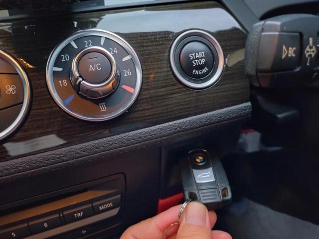 Ｚ４ ｓＤｒｉｖｅ２０ｉ　ＡＴ　ＨＩＤ　アルミホイール　盗難防止システム　ＡＢＳ　エアコン　パワーステアリング　パワーウィンドウ（15枚目）