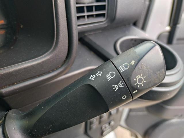 ハイゼットカーゴ クルーズＳＡＩＩＩ　ＡＴ　法定整備あり　ＥＴＣ　ナビ　ＴＶ　Ｂカメラ　衝突被害軽減システム　クリアランスソナー　ドライブレコーダー　　両側スライドドア　キーレスエントリー　アイドリングストップ　電動格納ミラー（10枚目）