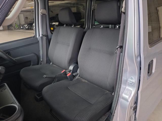 ハイゼットカーゴ クルーズＳＡＩＩＩ　ＡＴ　法定整備あり　ＥＴＣ　ナビ　ＴＶ　Ｂカメラ　衝突被害軽減システム　クリアランスソナー　ドライブレコーダー　　両側スライドドア　キーレスエントリー　アイドリングストップ　電動格納ミラー（19枚目）