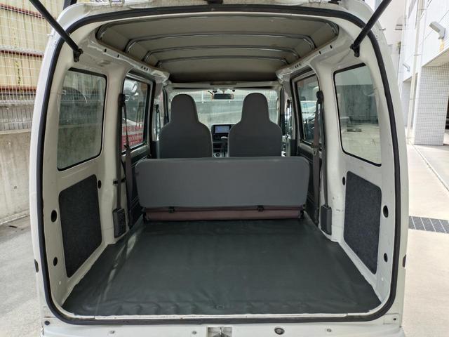 ハイゼットカーゴ ＤＸ　ＡＴ　ドライブレコーダー　ＥＴＣ　ナビ　ＴＶ　両側スライドドア　エアコン　パワーウィンドウ　運転席エアバッグ　記録簿　ＣＤ　Ｂｌｕｅｔｏｏｔｈ（16枚目）