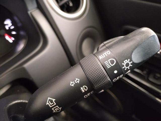 ベリーサ マゼンタセレクション　ＥＴＣ　Ｂカメラ　法定整備あり　ナビ　ＴＶ　アルミホイール　オートライト　ＨＩＤ　合革シート　スマートキー　ＡＴ　盗難防止システム　衝突安全ボディ　ＡＢＳ　エアコン　パワーステ　パワーウィンドウ（7枚目）