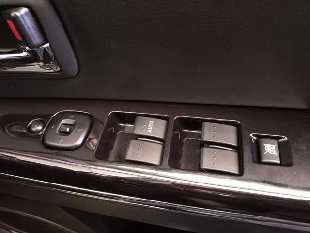 ベリーサ マゼンタセレクション　ＥＴＣ　Ｂカメラ　法定整備あり　ナビ　ＴＶ　アルミホイール　オートライト　ＨＩＤ　合革シート　スマートキー　ＡＴ　盗難防止システム　衝突安全ボディ　ＡＢＳ　エアコン　パワーステ　パワーウィンドウ（54枚目）