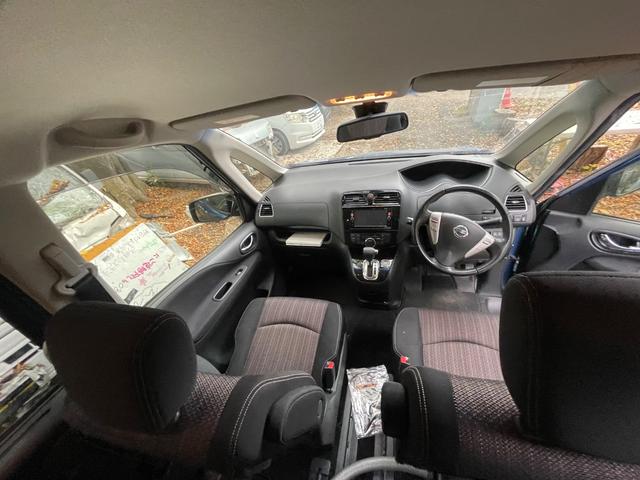 セレナ ハイウェイスター　Ｖセレクション＋セーフティ　ＳＨＶ（11枚目）