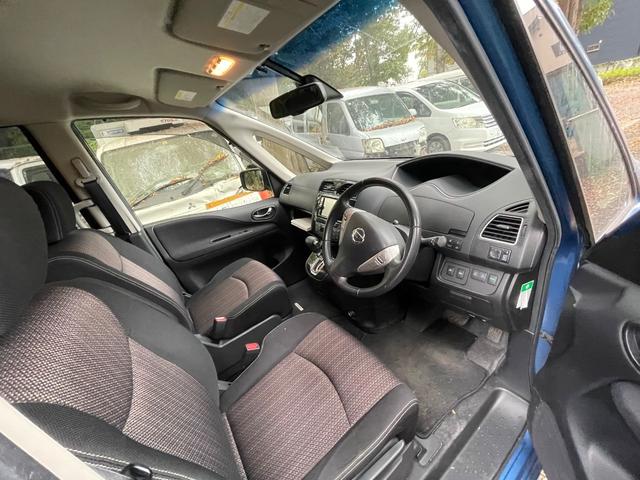 セレナ ハイウェイスター　Ｖセレクション＋セーフティ　ＳＨＶ（12枚目）