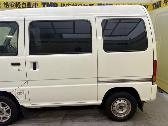 サンバーバン ＶＢ　走行距離約６１０００ｋｍ　バン　ハイルーフ　ＥＴＣ　ナビ　Ｂｌｕｅｔｏｏｔｈ　運転席エアバッグ　エアコン　パワーステアリング　キーレスエントリー（15枚目）
