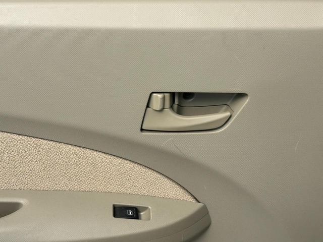 ムーヴ Ｘ　プッシュスタート　バックカメラ　ＥＴＣ　ナビ　テレビ　ＣＤ　ラジオ　ベンチシート　フルフラットシート　キーレスエントリー　純正アルミホイール　アイドリングストップ　衝突安全ボディ　盗難防止システム（52枚目）