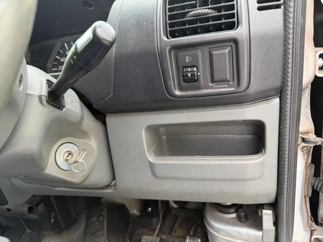 クリッパーバン DX 検8/7 点検記録簿付き 3AT バン 軽貨物 パワーステアリング エアコン 両側スライドドア 運転席エアバック 助手席エアバック(57枚目)