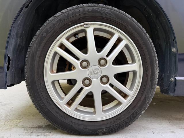 ルクラカスタム Rリミテッド 純正アルミホイール ナビケーション FM AM フルセグ スマートキー CD フォグ Rリミテッド カスタム 運転席エアバック 助手席エアバック パワーウィンドウ パワーステアリング 盗難防止装置(28枚目)