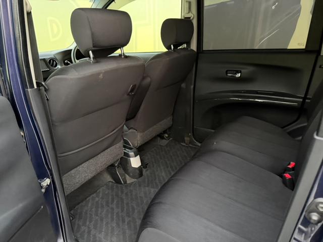 ルクラカスタム Rリミテッド 純正アルミホイール ナビケーション FM AM フルセグ スマートキー CD フォグ Rリミテッド カスタム 運転席エアバック 助手席エアバック パワーウィンドウ パワーステアリング 盗難防止装置(42枚目)