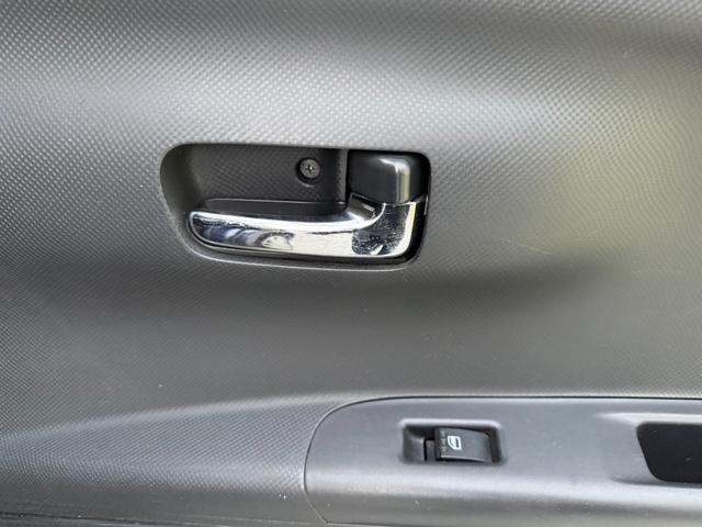 ルクラカスタム Rリミテッド 純正アルミホイール ナビケーション FM AM フルセグ スマートキー CD フォグ Rリミテッド カスタム 運転席エアバック 助手席エアバック パワーウィンドウ パワーステアリング 盗難防止装置(47枚目)