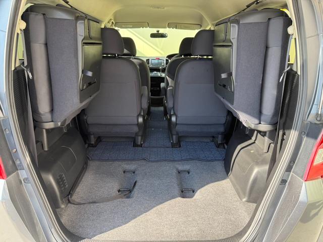 フリード G Lパッケージ 走行距離約7.2万キロ 3列シート 7人乗り 両側電スラ ウォークスルー ナビ バックカメラ ETC CD キーレスエントリー パワーステアリング パワーウィンドウ 運転席助手席エアバック ABS(33枚目)