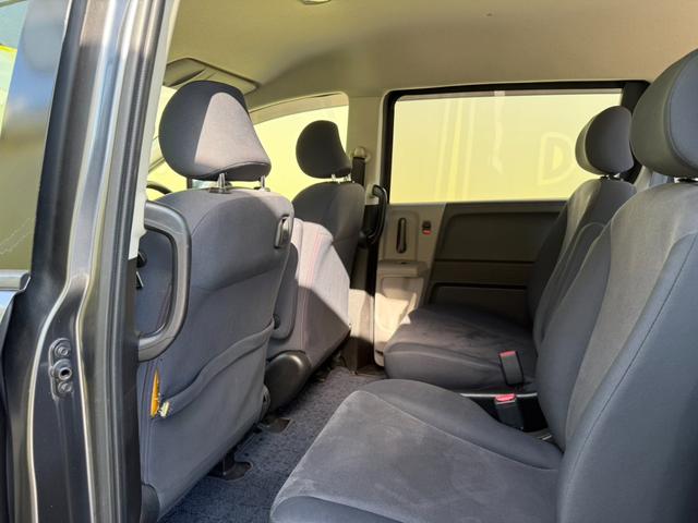 フリード G Lパッケージ 走行距離約7.2万キロ 3列シート 7人乗り 両側電スラ ウォークスルー ナビ バックカメラ ETC CD キーレスエントリー パワーステアリング パワーウィンドウ 運転席助手席エアバック ABS(44枚目)