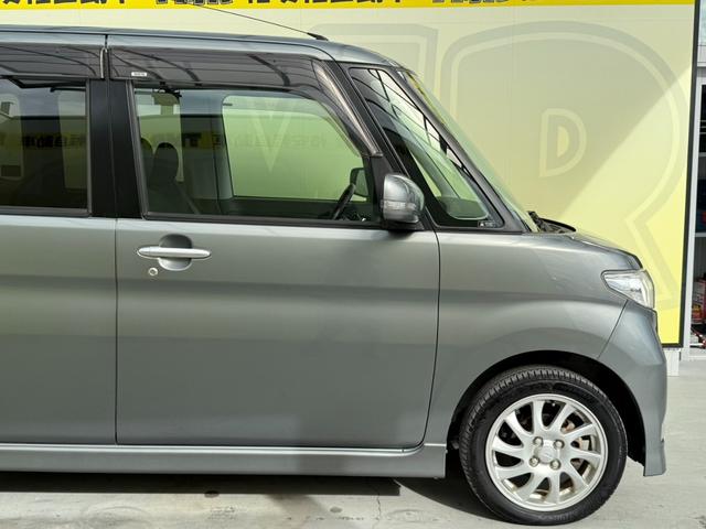 タント カスタムＲＳ　ドラレコ　ＡＭ　ＦＭ　ＣＤ　テレビ　ナビケーション　フルフラット　片側スライドドア　運転席エアバック　助手席エアバック　ＡＢＳ　盗難防止装置　ベンチシート　キーレスエントリー　フロントフォグランプ（9枚目）