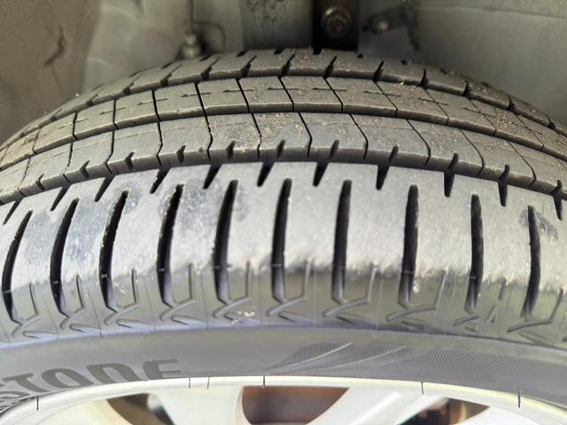 タント カスタムＲＳ　ドラレコ　ＡＭ　ＦＭ　ＣＤ　テレビ　ナビケーション　フルフラット　片側スライドドア　運転席エアバック　助手席エアバック　ＡＢＳ　盗難防止装置　ベンチシート　キーレスエントリー　フロントフォグランプ（25枚目）