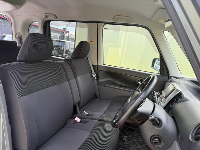 タント カスタムＲＳ　ドラレコ　ＡＭ　ＦＭ　ＣＤ　テレビ　ナビケーション　フルフラット　片側スライドドア　運転席エアバック　助手席エアバック　ＡＢＳ　盗難防止装置　ベンチシート　キーレスエントリー　フロントフォグランプ（38枚目）