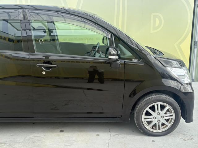 ムーヴ カスタム　Ｘ　純正アルミ　前後ドライブレコーダー　ワンセグ　ナビケーション　ＡＭ　ＦＭ　スマートキー　キーレスエントリー　ＣＤ　ベンチシート　盗難防止装置　パワーステアリング　運転席エアバック　助手席エアバック（9枚目）