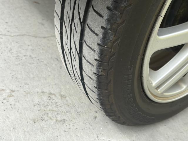 ムーヴ カスタム　Ｘ　純正アルミ　前後ドライブレコーダー　ワンセグ　ナビケーション　ＡＭ　ＦＭ　スマートキー　キーレスエントリー　ＣＤ　ベンチシート　盗難防止装置　パワーステアリング　運転席エアバック　助手席エアバック（27枚目）