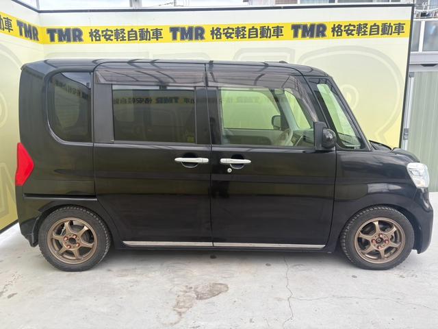 タント L 社外アルミホイール スタッドレスタイヤ ローダウン 両側スライドドア フルフラットシート CD AM FM エアバック 助手席エアバック 運転席エアバック パワーステアリング パワーウィンドウ(7枚目)