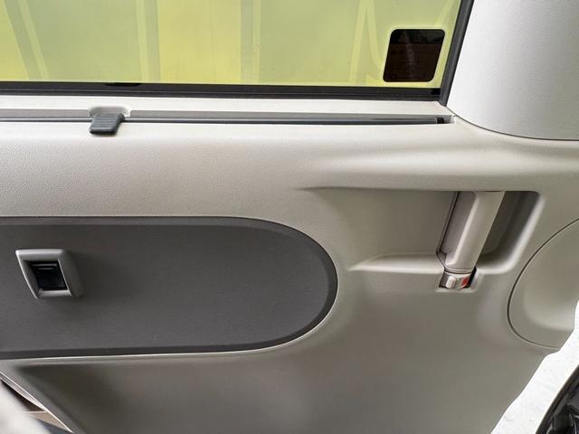 タント L 社外アルミホイール スタッドレスタイヤ ローダウン 両側スライドドア フルフラットシート CD AM FM エアバック 助手席エアバック 運転席エアバック パワーステアリング パワーウィンドウ(51枚目)