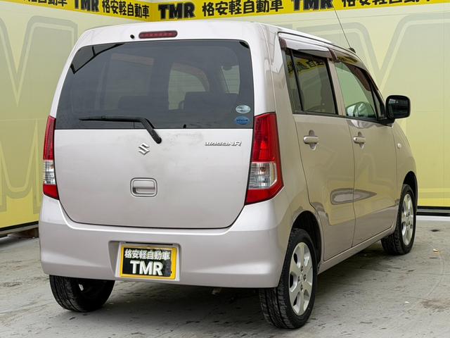 ワゴンＲ ＦＸ　検Ｒ９／５　フルフラットシート　ベンチシート　運転席エアバック　助手席エアバック　キーレス　盗難防止装置　パワーステアリング　パワーウィンドウ　エアコン　オーディオ（13枚目）