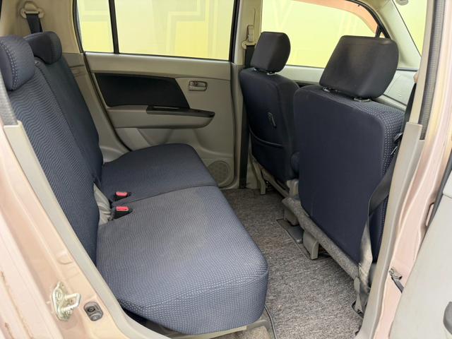 ワゴンＲ ＦＸ　検Ｒ９／５　フルフラットシート　ベンチシート　運転席エアバック　助手席エアバック　キーレス　盗難防止装置　パワーステアリング　パワーウィンドウ　エアコン　オーディオ（17枚目）