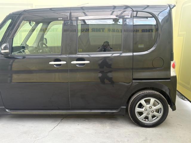 タント カスタムＸ　片側スライドドア　ドライブレコーダー　純正アルミホイール　スマートキー　ナビ　ＥＴＣ　エアコン　フルフラットシート　ベンチシート　テレビ　ＣＤ　ラジオ　運転席エアバッグ　助手席エアバック　盗難防止装置（16枚目）