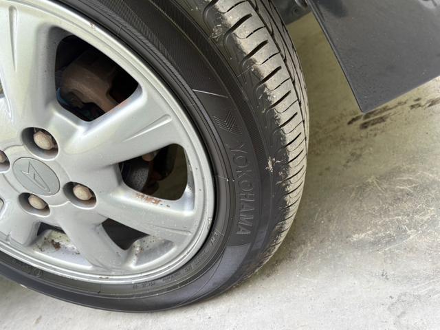 タント カスタムＸ　片側スライドドア　ドライブレコーダー　純正アルミホイール　スマートキー　ナビ　ＥＴＣ　エアコン　フルフラットシート　ベンチシート　テレビ　ＣＤ　ラジオ　運転席エアバッグ　助手席エアバック　盗難防止装置（25枚目）