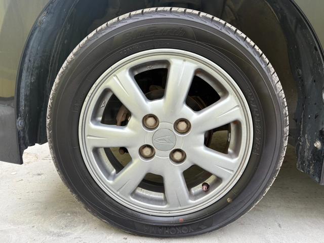 タント カスタムＸ　片側スライドドア　ドライブレコーダー　純正アルミホイール　スマートキー　ナビ　ＥＴＣ　エアコン　フルフラットシート　ベンチシート　テレビ　ＣＤ　ラジオ　運転席エアバッグ　助手席エアバック　盗難防止装置（28枚目）