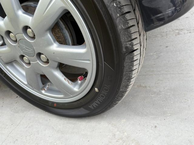 タント カスタムＸ　片側スライドドア　ドライブレコーダー　純正アルミホイール　スマートキー　ナビ　ＥＴＣ　エアコン　フルフラットシート　ベンチシート　テレビ　ＣＤ　ラジオ　運転席エアバッグ　助手席エアバック　盗難防止装置（31枚目）