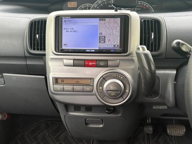 タント カスタムＸ　片側スライドドア　ドライブレコーダー　純正アルミホイール　スマートキー　ナビ　ＥＴＣ　エアコン　フルフラットシート　ベンチシート　テレビ　ＣＤ　ラジオ　運転席エアバッグ　助手席エアバック　盗難防止装置（56枚目）