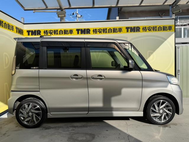 スペーシアカスタム ＴＳ　ＥＴＣ　カロッツェリアナビ　Ｂｌｕｅｔｏｏｔｈ　両側電動スライドドア　ＣＤ　ラジオ　フルセグ　アイドリングストップ　純正アルミホイール　スマートキー　フルフラットシート　フロントフォグランプ（7枚目）