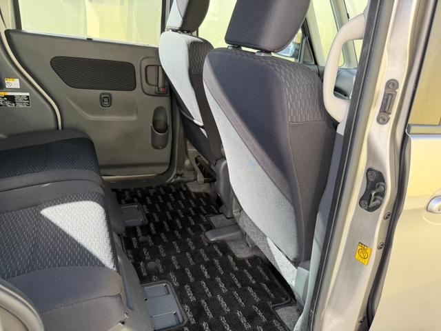 スペーシアカスタム ＴＳ　ＥＴＣ　カロッツェリアナビ　Ｂｌｕｅｔｏｏｔｈ　両側電動スライドドア　ＣＤ　ラジオ　フルセグ　アイドリングストップ　純正アルミホイール　スマートキー　フルフラットシート　フロントフォグランプ（39枚目）