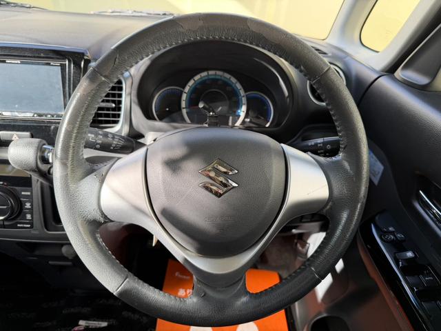 スペーシアカスタム ＴＳ　ＥＴＣ　カロッツェリアナビ　Ｂｌｕｅｔｏｏｔｈ　両側電動スライドドア　ＣＤ　ラジオ　フルセグ　アイドリングストップ　純正アルミホイール　スマートキー　フルフラットシート　フロントフォグランプ（54枚目）