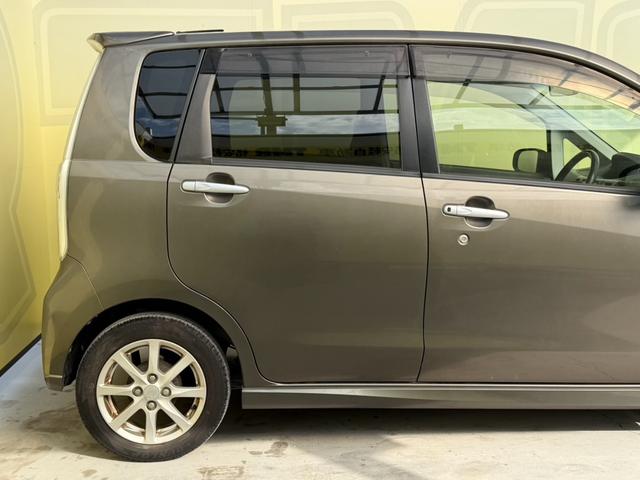 ムーヴ カスタム　Ｘリミテッド　距離センサー　バックカメラ　ＥＴＣ　純正アルミホイール　ナビ　ワンセグ　ＣＤ　ＦＭ　ＡＭ　スマートキー　キーレスエントリー　ベンチシート　フロントフォグランプ　盗難防止装置　運転席助手席エアバック（11枚目）