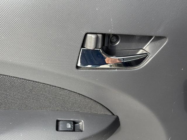 ムーヴ カスタム　Ｘリミテッド　距離センサー　バックカメラ　ＥＴＣ　純正アルミホイール　ナビ　ワンセグ　ＣＤ　ＦＭ　ＡＭ　スマートキー　キーレスエントリー　ベンチシート　フロントフォグランプ　盗難防止装置　運転席助手席エアバック（51枚目）