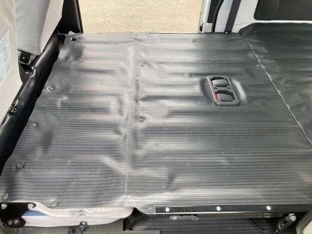 サンバーバン トランスポーター　４気筒エンジン・オートマ・エアコン・パワーステアリング・最大積載量３５０ｋｇ・４ナンバー貨物・事業用黒ナンバー登録可・ＥＴＣ・ドラレコ・社外アルミ・キーレス（24枚目）