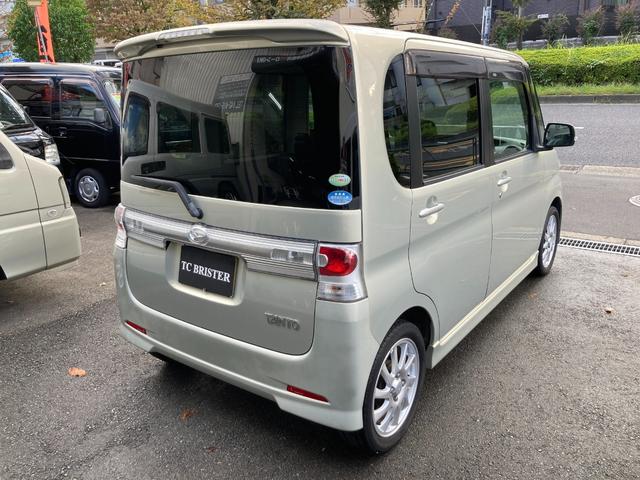 タント カスタムRS カスタムRSターボ・MOMOステアリング・左パワースライドドア・ピラーレス・90度開閉ドア・スマートキー・オートマ・フル装備・純正15インチアルミ・ドアバイザー(14枚目)